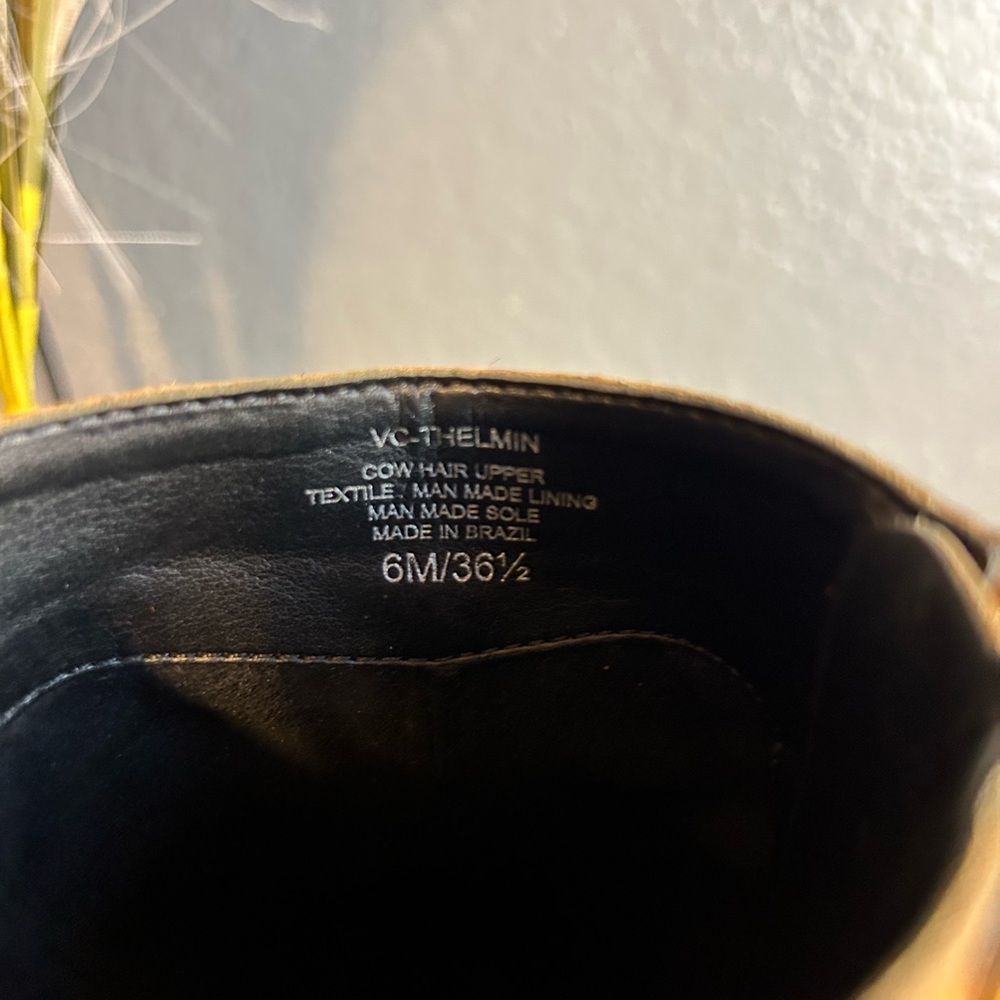 Vincent Camuto Leopard Print/Cow Hair Ankle Boots~Pointed Toe~Block Heel - Picture 10 of 10